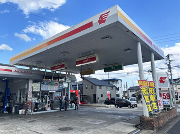 車に詳しくなくても大丈夫♪
給油・洗車の仕方、メンテナンスの補助をするうちに、車のプロになっていきます◎