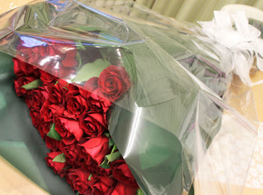 大阪電技株式会社 20～50代がメインで活躍中◎
お花の香りに包まれながらお仕事しませんか♪