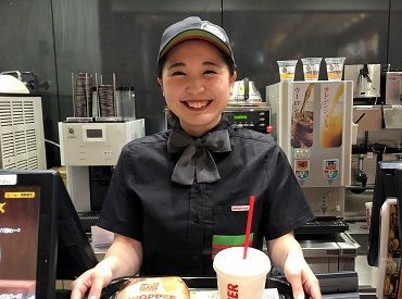 バーガーキング　米子店 ＼★高校生活躍中★／
プライベートもしっかり確保できます◎
先輩がしっかりフォローで安心♪
嬉しい社割あり！