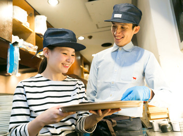 牛角 吉祥寺公園口店 先輩スタッフがしっかりサポート◎だから初めての人でも安心してスタート可能です！スタッフみんな楽しく活躍中です★