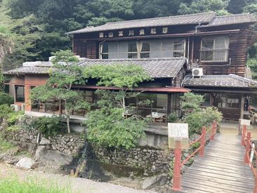 せせらぎ亭 福見川近くで
営業40年以上の老舗★
釣り堀体験や絶品の川魚料理…
松山の奥座敷を満喫しに来られる
お客様をお迎えします*