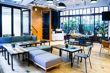 株式会社ブレイブ　NI新宿支店/NI13 研修やサポート体制も充実★
人間関係・仕事のお悩みもお気軽に◎
"他の現場も見てみたい"など、
職場変更のご希望も相談OK！