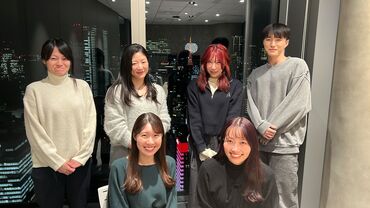 \20~30代スタッフ活躍中/
先輩がしっかりサポート◎
研修も充実しているので安心です♪