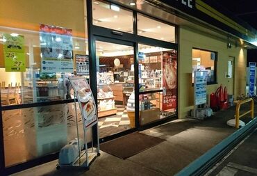 ≪学歴は不問≫20～70代のスタッフ多数活躍中！ほとんど裏方で作業して頂くことになるので、自分のペースで働けますよ◎
