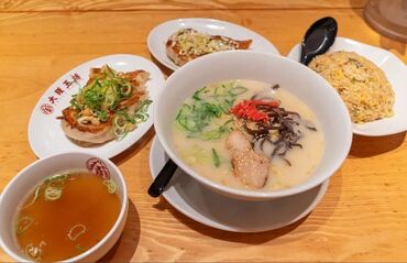 何といっても、大人気メニューが<無料>で食べられるのがうれしいですよね♪
食費が節約できて家計も助かります!!