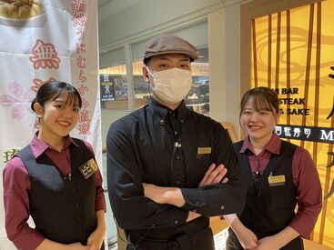 琉球回転寿司海來(みらい)　那覇空港国内線ターミナル 10～30代の若いメンバーも活躍中♪活気溢れる空港内店舗で
メリハリのあるお仕事が叶うので、
充実感を味わえます♪