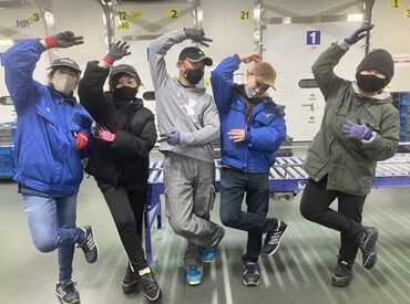 株式会社大福物流　菊陽営業所 高校生～シニアの方まで！
幅広い世代が活躍中★
「最近子どもが反抗期で…」
時にはお悩み相談の場になることも◎