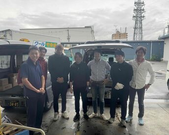 株式会社y2garage　※勤務地：西京区 ＜業績拡大につき大募集中◎＞
20~30代男性活躍中！
仕事も従業員の飲み会も最高♪
※積極採用中です※