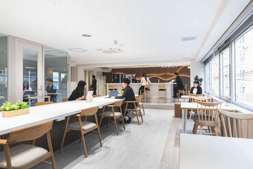 綺麗な施設♪
自分が働く施設を綺麗&快適に保つことがそのままお仕事に◎
事務と巡回業務があるからメリハリをつけて働ける☆