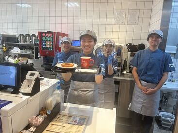ミスタードーナツ 上新庄駅前ショップ 上新庄より徒歩1分で通いやすさ◎
お子さんの急な体調不良なども、
スタッフさん同士で助け合ってお休みも取りやすいです♪