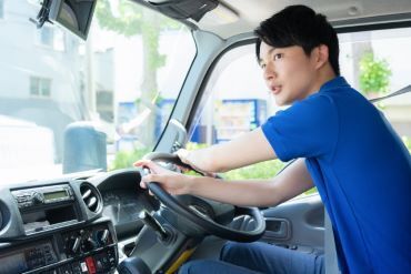 ＼40～60代のSTAFF活躍中★／
未経験の方も、ブランクありの方も大歓迎♪
フォロー体制バッチリなのでご安心ください◎