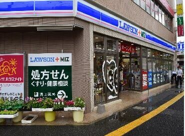 ローソン ミズ西鉄香椎駅前店 ＼駅から徒歩1分なので通いやすい☆／
フリーターさんや学生さんやシニアの方活躍中☆