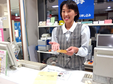 株式会社萬栄(ジェット) しっかりとしたマニュアルがあります◎
わからないことがあったら、
周りのスタッフがすぐにフォローしますのでご安心を！