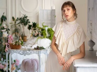 ファッション人材リンク株式会社【FJL】 ﾟ*｡☆ NEWスタッフ募集 ☆。*ﾟ
大人エレガンスアパレルショップ
嬉しい制服貸出アリ！
来社不要のお電話登録実施中