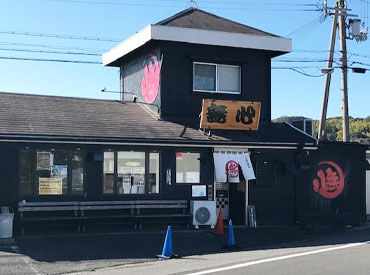 ↑しゃばとん★藤の木バス停徒歩3分♪
車バイク自転車通勤OKです！
