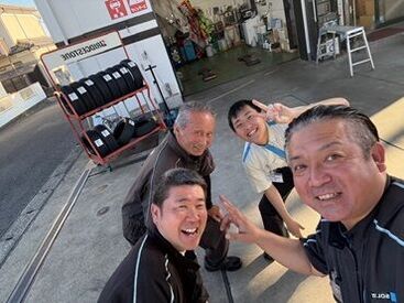 SOLATO　寒田給油所 ＼1日3時間～勤務できます／
「家庭と両立しながら」
「土日の学校がない日だけ」など
働き方自由◎
<19万以上の安定収入も可能>
