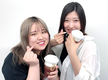 ＼おしゃれしながら働ける♪／
服装・髪色自由/ネイル・ピアスOK！
おしゃれして気分を上げて働けます★