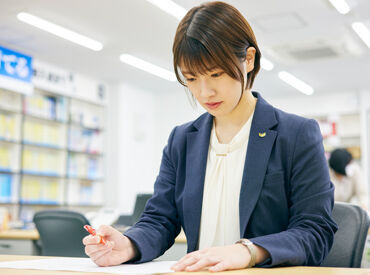 ＼大学生やフリーター、Wワーカーなど大歓迎♪／
安心の東証プライム上場企業！
社員登用もあり◎ネイルもOK♪