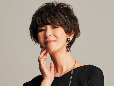 【大手＊安心待遇！】百貨店内の社割有/休憩ルーム完備…◎40～50代女性を中心に活躍中です♪社員登用も有◎