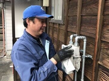 新プロ産業株式会社 *☆メリハリのある職場環境☆*
長期休暇や有給休暇あり！
年に3日間のリフレッシュ休暇も
あるので、ワークライフバランス"◎"