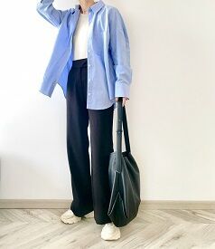 ﾟ*｡☆ NEWスタッフ募集 ☆。*ﾟ
20代～30代の女性スタッフさん活躍中！
オシャレブランドで働けるチャンス！