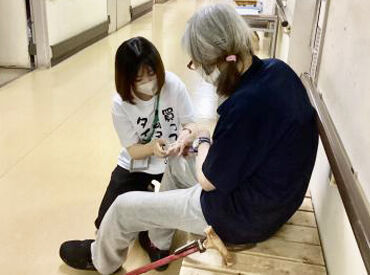 あさか向陽園 ＜週3～シフト柔軟＞
ご家庭や育児と両立しながら働けます◎
未経験/無資格/ブランク明けの方も大歓迎です！
※写真はイメージ