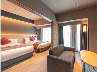 HOTEL R9 Premium 川俣駅前 さまざまなニーズにお応えするホテルを全国各地に展開する急成長企業の㈱デベロップ☆
正社員も同時募集中！