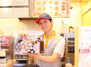 ミスタードーナツ　広島サンモール店 ドーナツのカワイイ見た目＆食欲をそそる甘い匂い…♪.*
バイトしながら幸せな気分になれちゃいます★