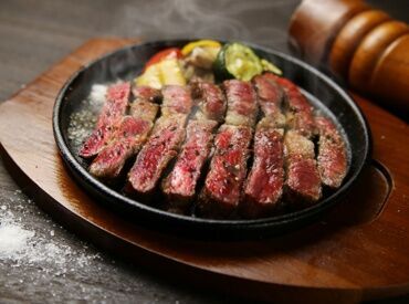 GOOD MEAT STOCK ★学生さん大歓迎★
未経験や初バイトも大歓迎♪
優しい先輩が丁寧に教えるのでご安心を◎