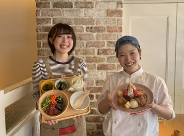 \こんにちは♪/
私たちは"ホッとしてしまう"
居心地の良さにハマっちゃいました★
ぜひ1度お店へ話を聞きにきてください◎