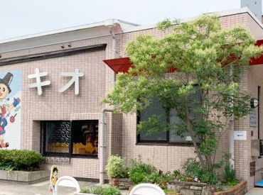 かき道ピノキオこども園 ＼子供の笑顔で癒される／
元気いっぱいの子供たちに
勤務するたびに癒されます♪
シニア層の方も絶賛活躍中☆