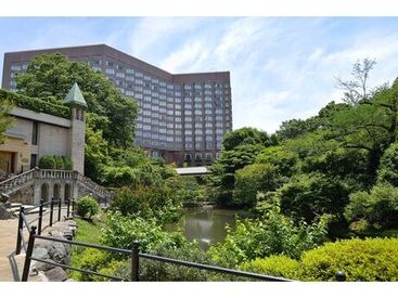 ホテル椿山荘東京（紹介元：株式会社リプロ） ▼未経験から大歓迎
現在、勤務している方は…
Wワークや学生さんも多数活躍中！
困った時は、先輩たちがサポートしますよ♪