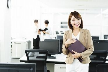 給料日を待たずに受け取れる「速払いサービス」あり!充実の福利厚生が自慢です★