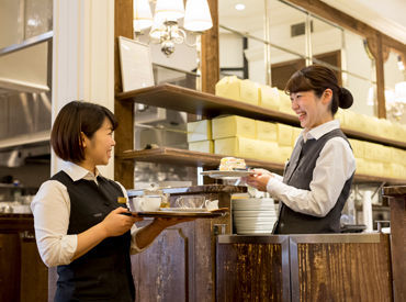 HARBS（ハーブス） 京都藤井大丸店/h_42 フレッシュケーキ＆カフェ HARBS！
人気のオシャレCafeで働きませんか？♪
お仕事は丁寧にお教えしていきます◎