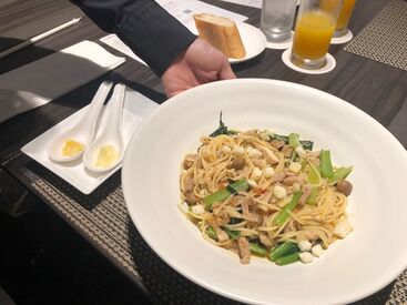 紹介元：有限会社テン・エイティワン 札幌営業所　（紹介先：ANAクラウンプラザホテル札幌） あなたの笑顔と明るい接客を必要としております♪