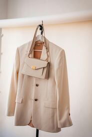 ファッション人材リンク株式会社【FJL】 ﾟ*｡☆ NEWスタッフ募集 ☆。*ﾟ
20代～40代の女性スタッフ活躍中！
人気BAGブランドでのお仕事♪
経験者優遇☆彡