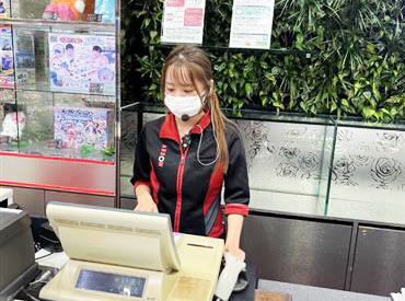 ARROW namba HIPS 週1日～勤務OK！
忙しくても全然大丈夫！マイペースで働こう♪
ちょっとした時間でガッツリ稼げるってヤバすぎ★