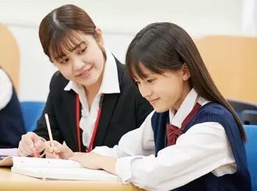 バイトデビューも大歓迎!
学生時代の得意科目だけでOK!