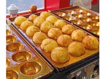 愉快なスタッフが勢ぞろい！
いつも元気な挨拶が飛び交う、
雰囲気バツグンのお店です♪
楽しく働けること間違いなし！