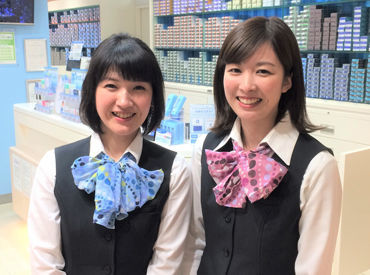 アイシティ　ノクティプラザ溝の口店 【制服も人気！】
フォーマルながらオシャレ感もある、
袖を通すとちょっぴりキリっとする制服です☆