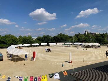 地元の運動会やお祭りなどのテントや椅子の設置をお任せ♪
先輩スタッフは優しいので働きやすさバツグンです！