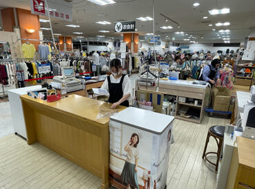 清水屋 小牧店 未経験でもOK♪
まずは「人と接することが好き」という気持ちがあれば大丈夫です♪
髪型・髪色自由☆ネイルもOK☆