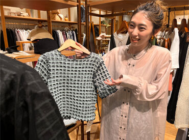 SM2 olohuone セレオ甲府 ～*全世代から指示されるブランド*～
『お洋服が好き！』『接客が好き！』
そんな方にピッタリなお仕事♪