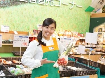 Ａコープ金沢店 現在のスタッフもみんな未経験からスタートしました♪先輩スタッフが側にいるから、わからないことも聞けるのも安心ポイント！