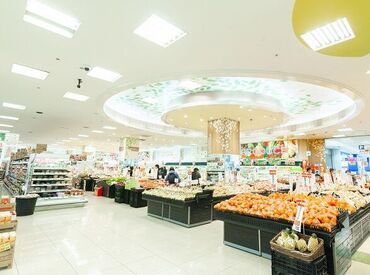 新規店舗オープンなので、キレイな職場で働けます！
オープンから2ヶ月間は時給200円アップで高時給★