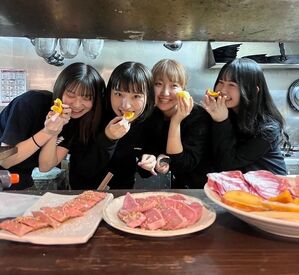 自転車通勤もOK◎
学校が終わったあとに寄り道バイト♪
終電時間もしっかり考慮いたします!!
