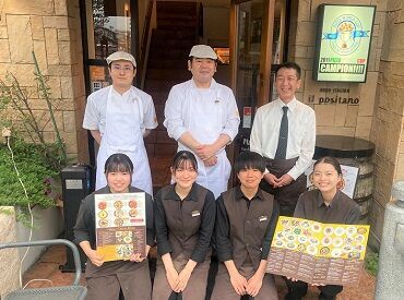 イル・ポジターノ レンガ調の壁が印象的な外観♪
モダンで落ち着いた人気店.+*
有名人もご来店されるイタリアン！
世界にも認められたピザが自慢☆