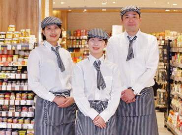 北野エース　渋谷 東急フードショー店 日本中・世界中の珍しい食品を
取り扱う北野エース★*
「こんな商品あったんだ！」
働きながら楽しい発見も♪
社割もあります◎