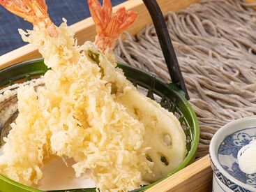 自慢のそばなどがまかないで食べられます！
ヘルシーでおいしい上、食費が浮くのが嬉しい♪