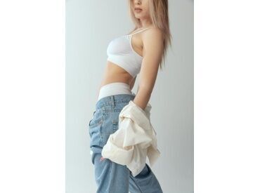 ファッション人材リンク株式会社【FJL】 ﾟ*｡☆ NEWスタッフ募集 ☆。*ﾟ
人気ブランドで勤務のチャンス★
髪色ネイル自由・オシャレOK
即日スタートOK